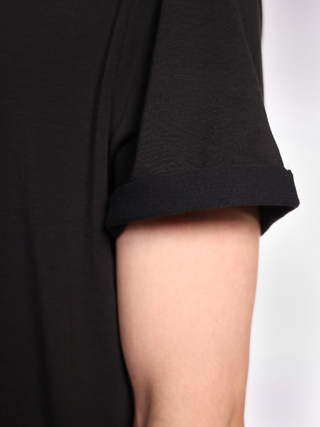 Ultra Tee 2.0 梯形領 短袖