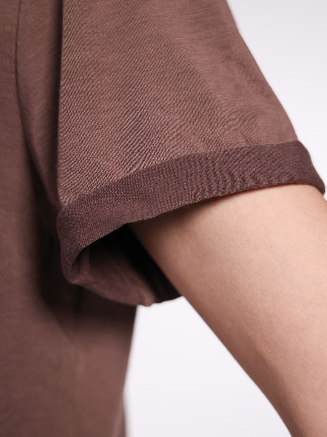 Ultra Tee 2.0 梯形領 短袖