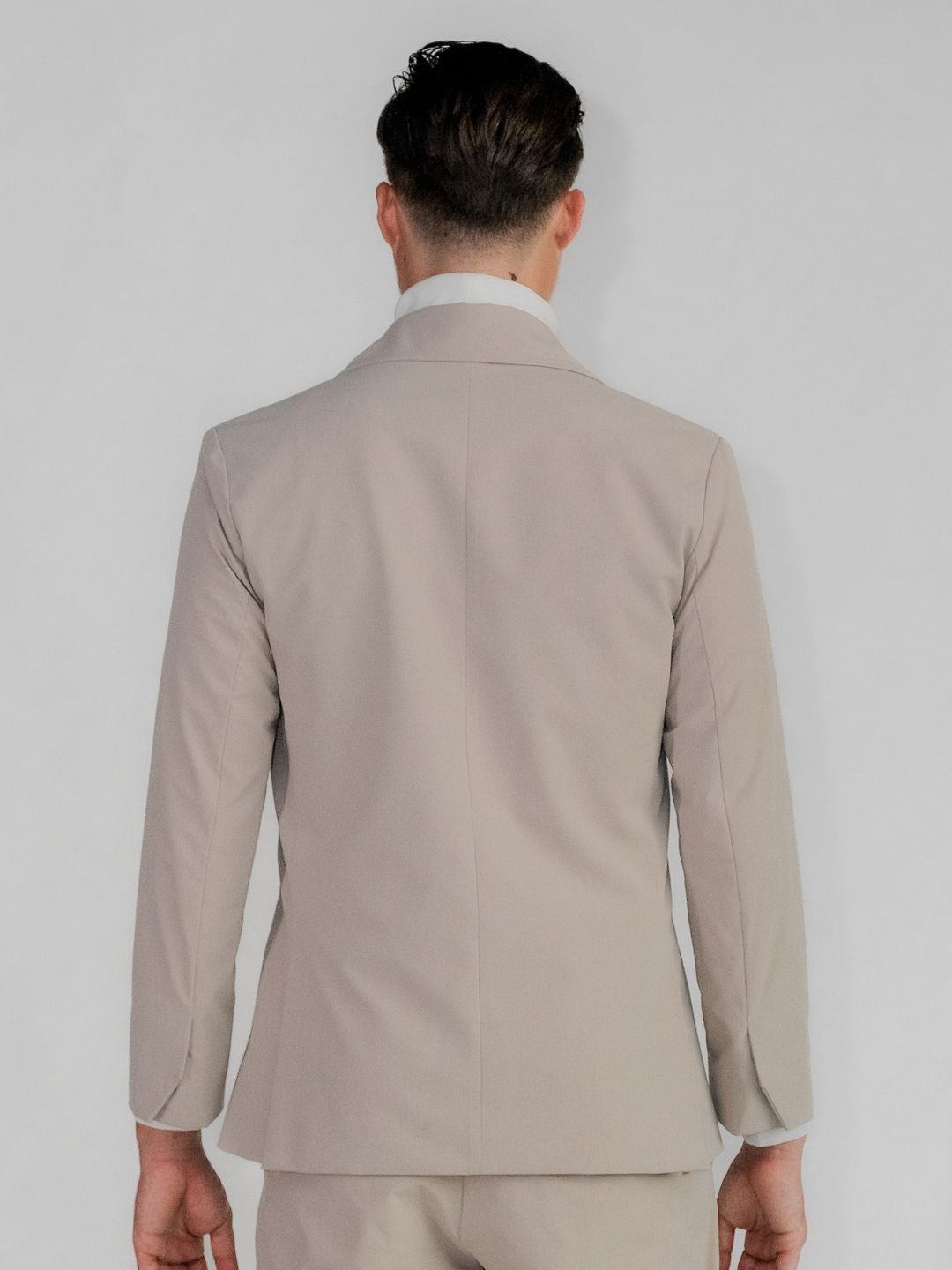 Ultra Suit 3.0 雙排扣套裝組合 白晝沙 - TRANZEND