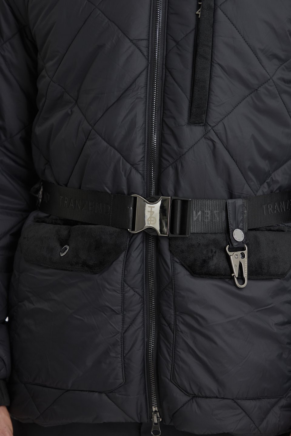 Alpine Puffer Jacket 男裝實穿/經典黑・腰帶細節