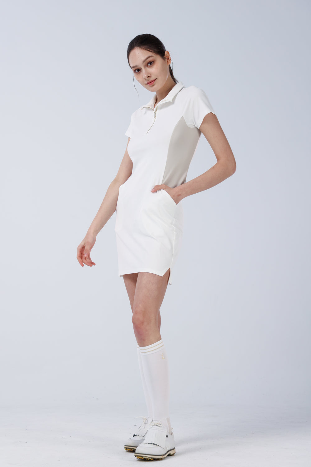 Quater-Zip Mock Neck Dress | 拉鍊高領洋裝