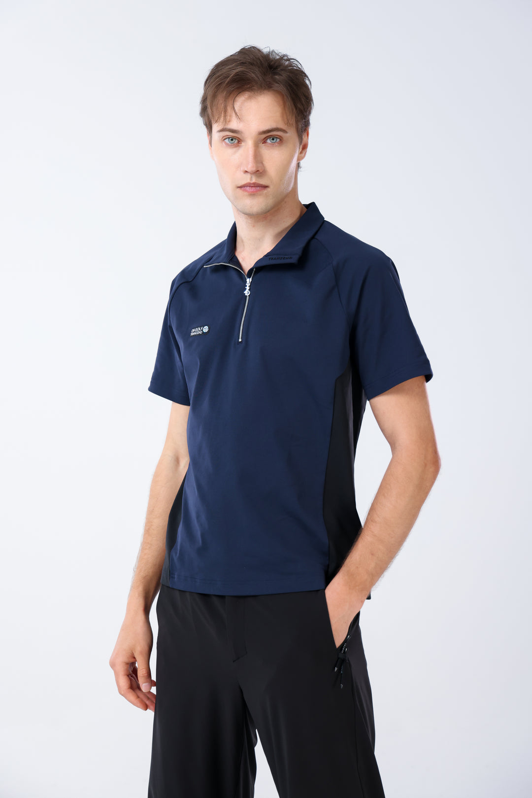 Quater-Zip Mock Neck Polo ｜拉鍊高領Polo