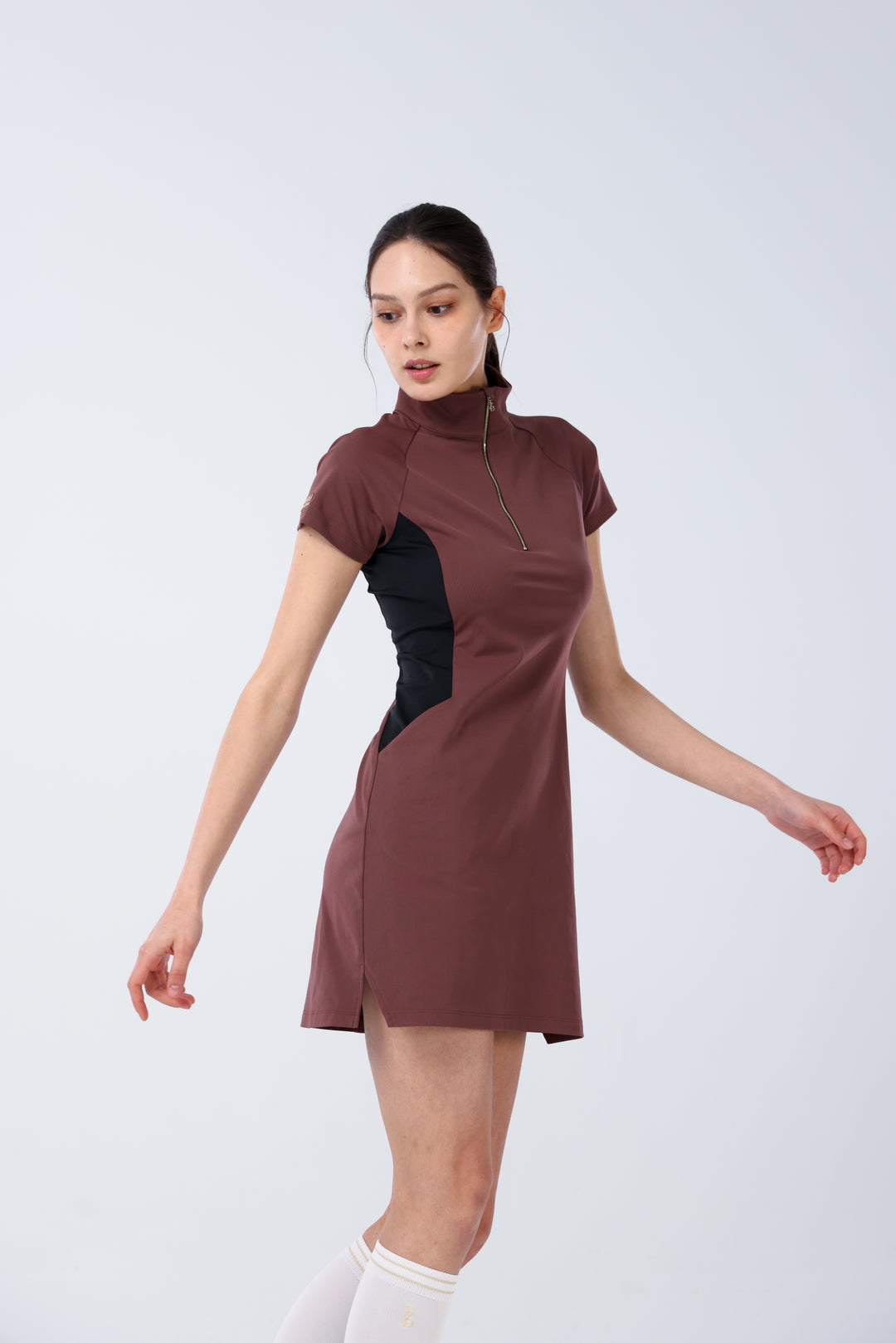 Quater-Zip Mock Neck Dress | 拉鍊高領洋裝