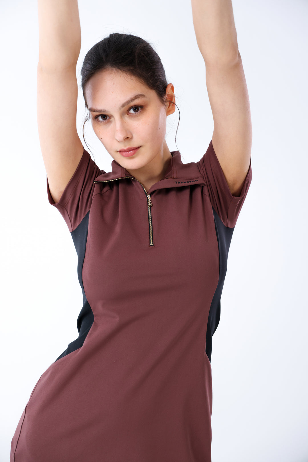 Quater-Zip Mock Neck Dress | 拉鍊高領洋裝
