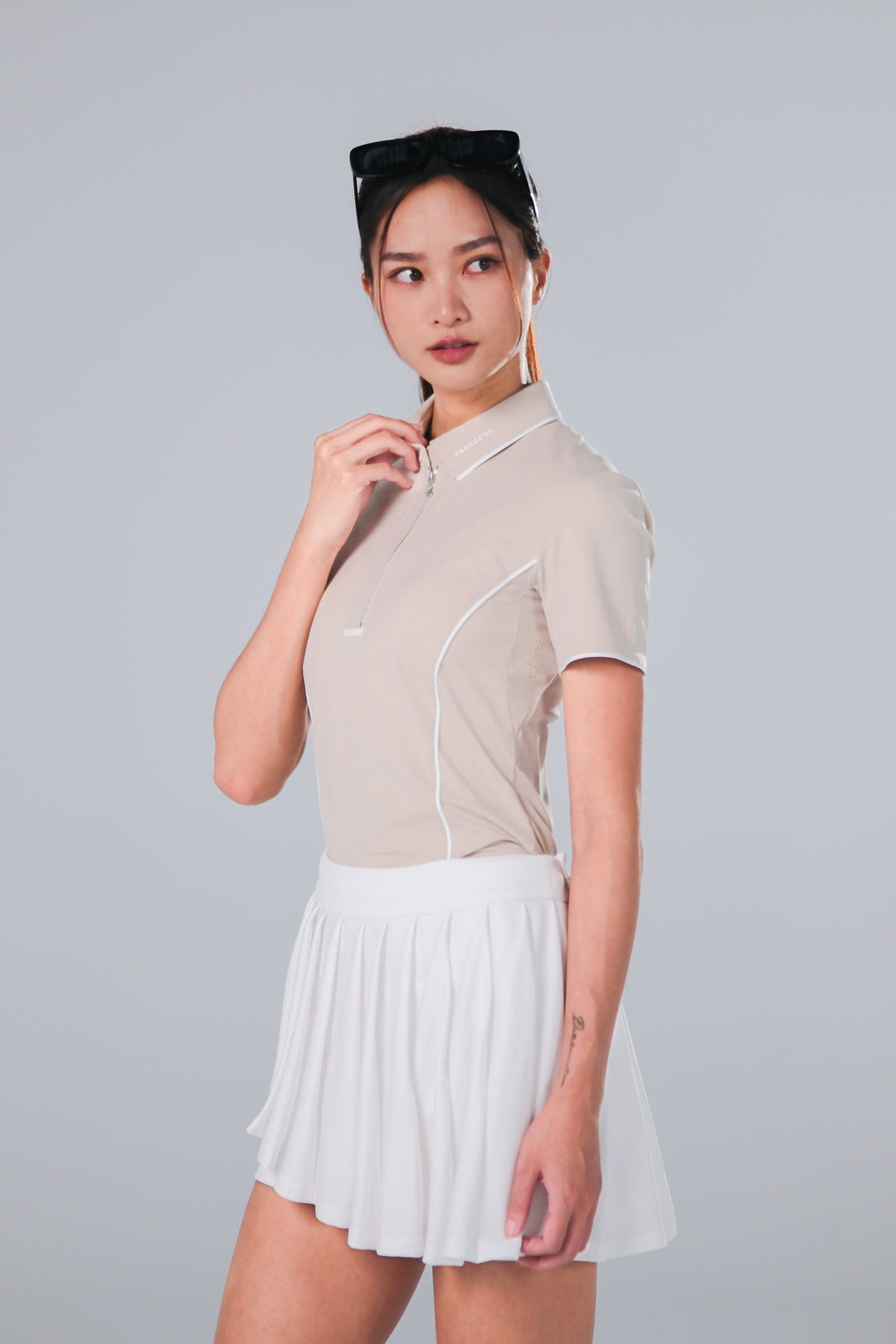 TRANZEND 快乾拉鍊Polo衫 (女) (淺卡其)