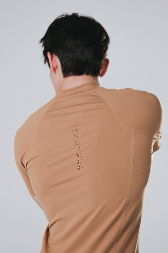 TRANZEND 小高領機能短袖 (男) (駝色)