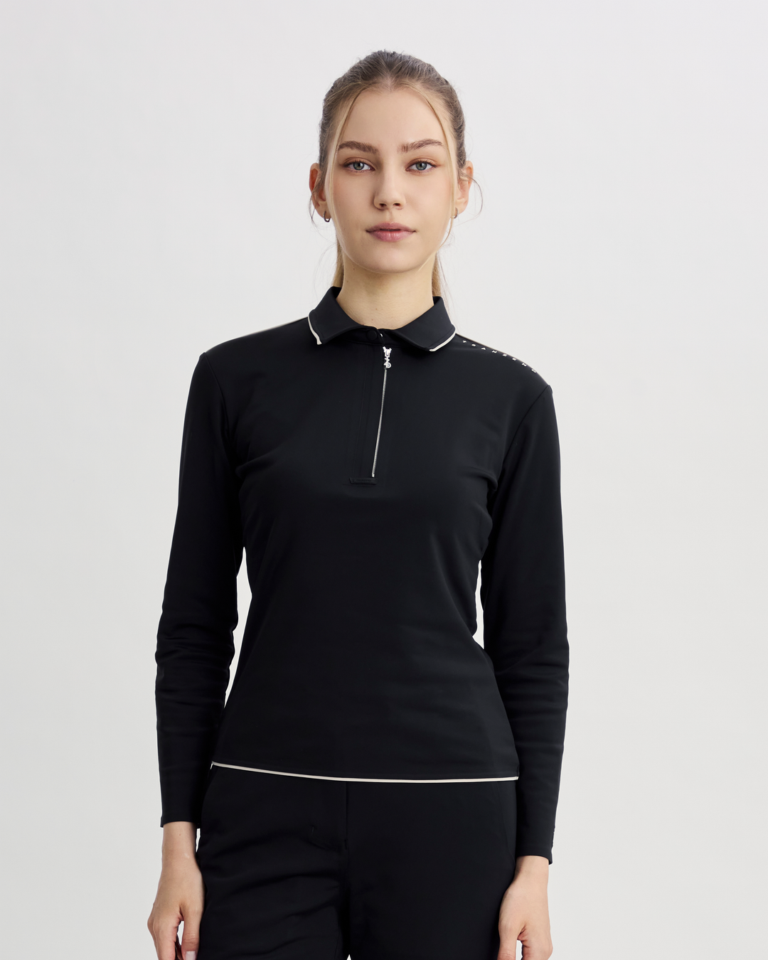 AW26 Golf F Zip Polo Black 正面