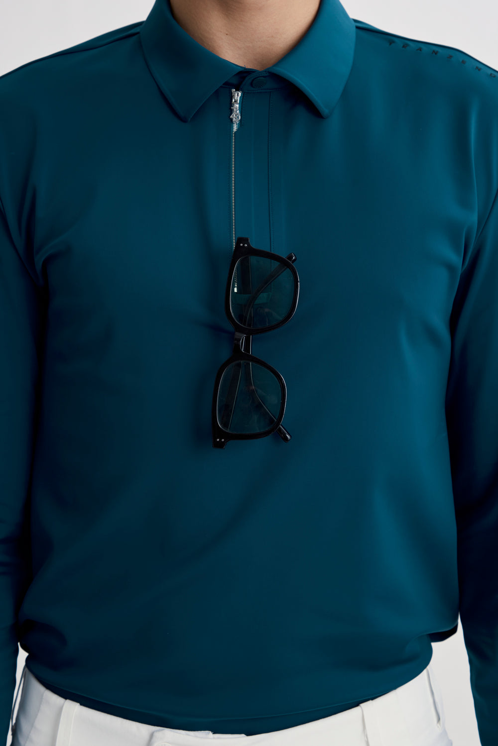 AW26 Golf 男款拉鍊長袖 Polo 孔雀藍第二角度