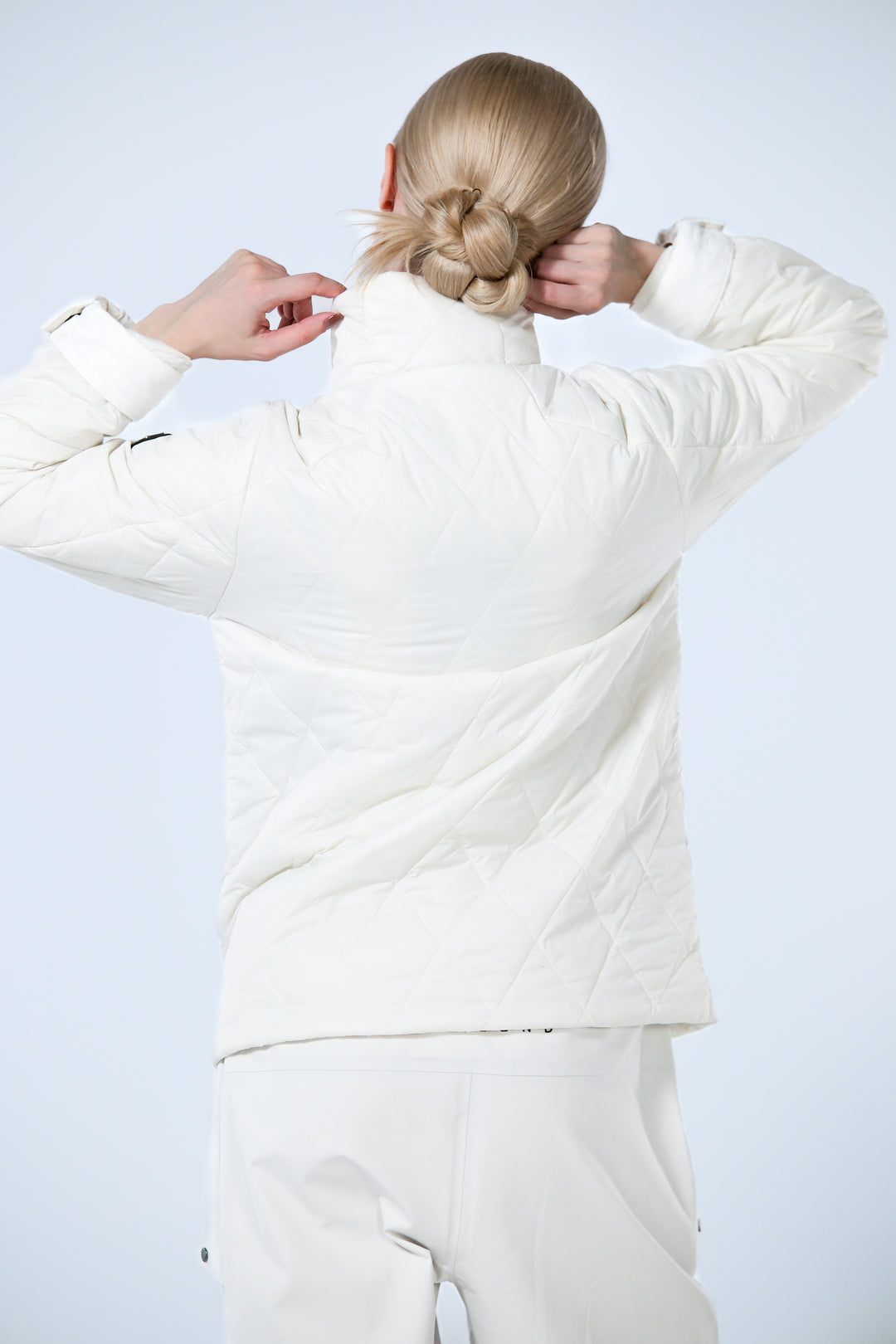 Ultra Puffer Air 科技羽絨加熱中層