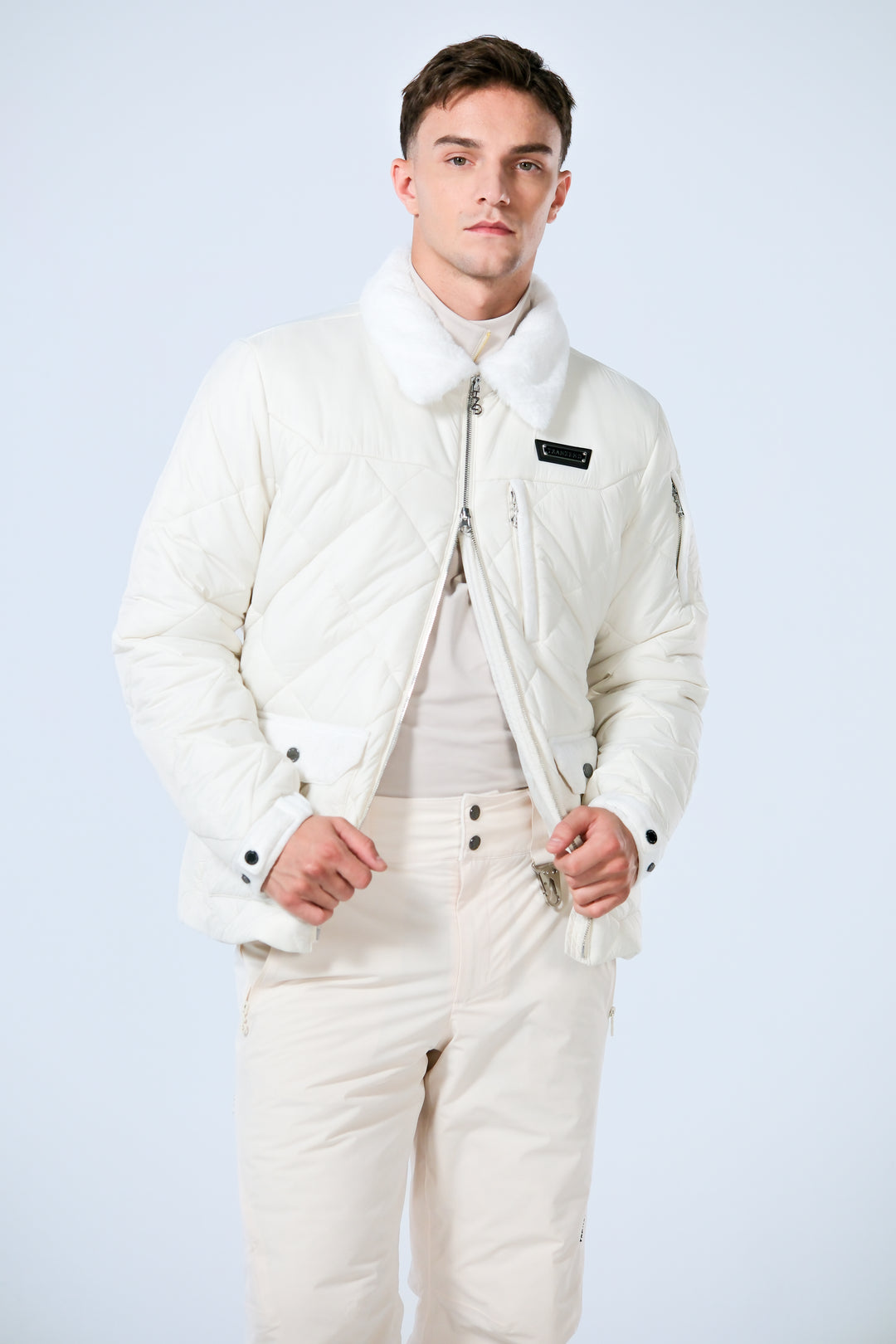 Tech Puffer Jacket テクノロジーダウンジャケット