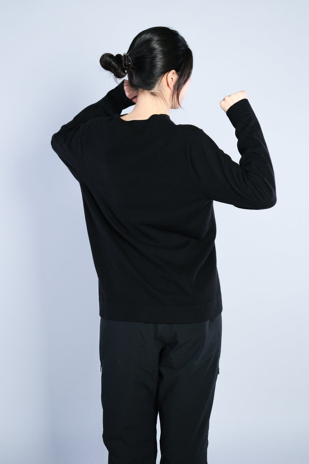 Vneck WoolBlend Sweater V領羊毛混紡毛衣