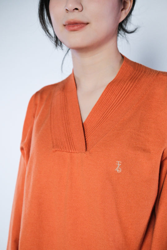 Vneck WoolBlend Sweater V領羊毛混紡毛衣