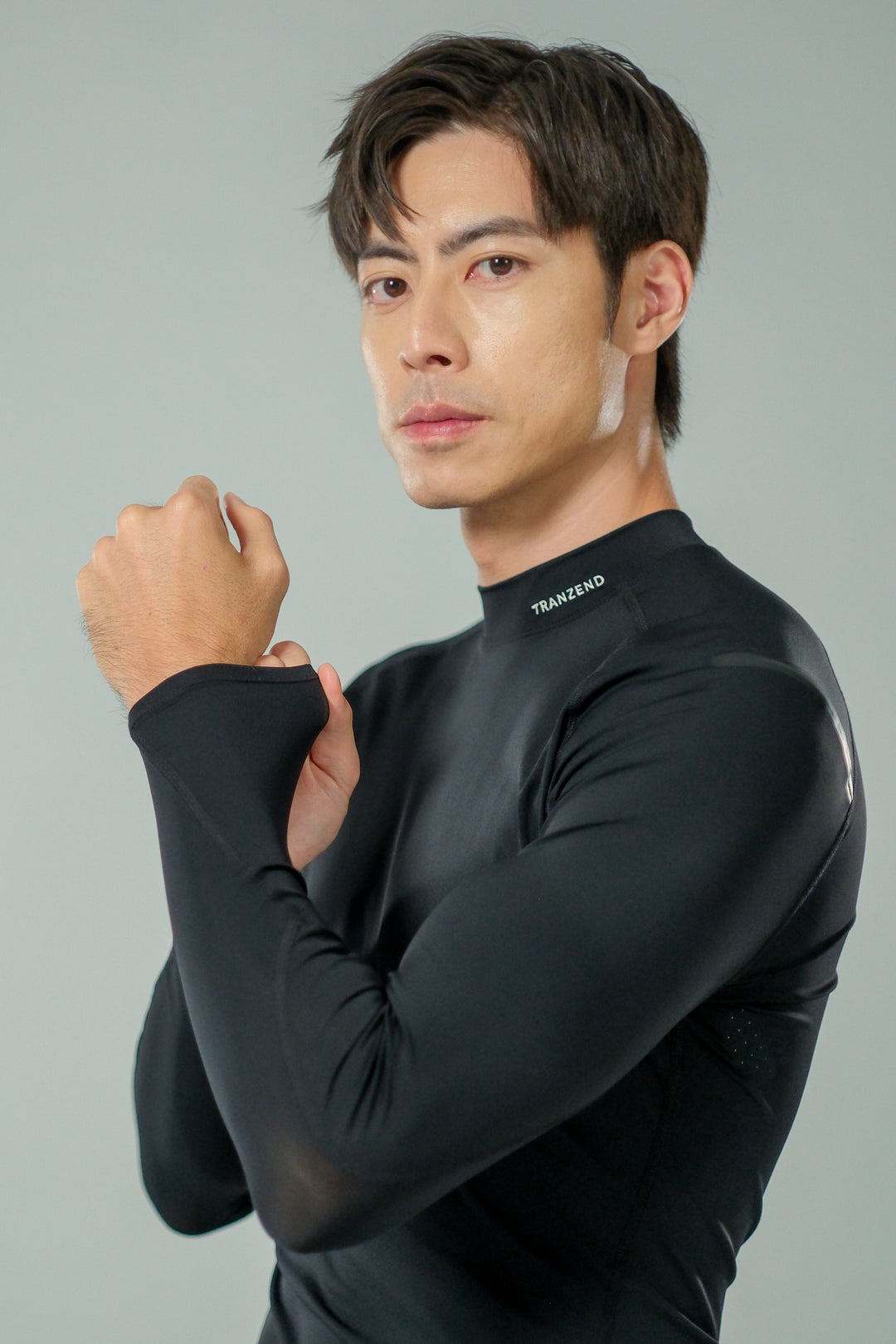 Sport (抗UV) 高領長袖上衣-男-極致黑