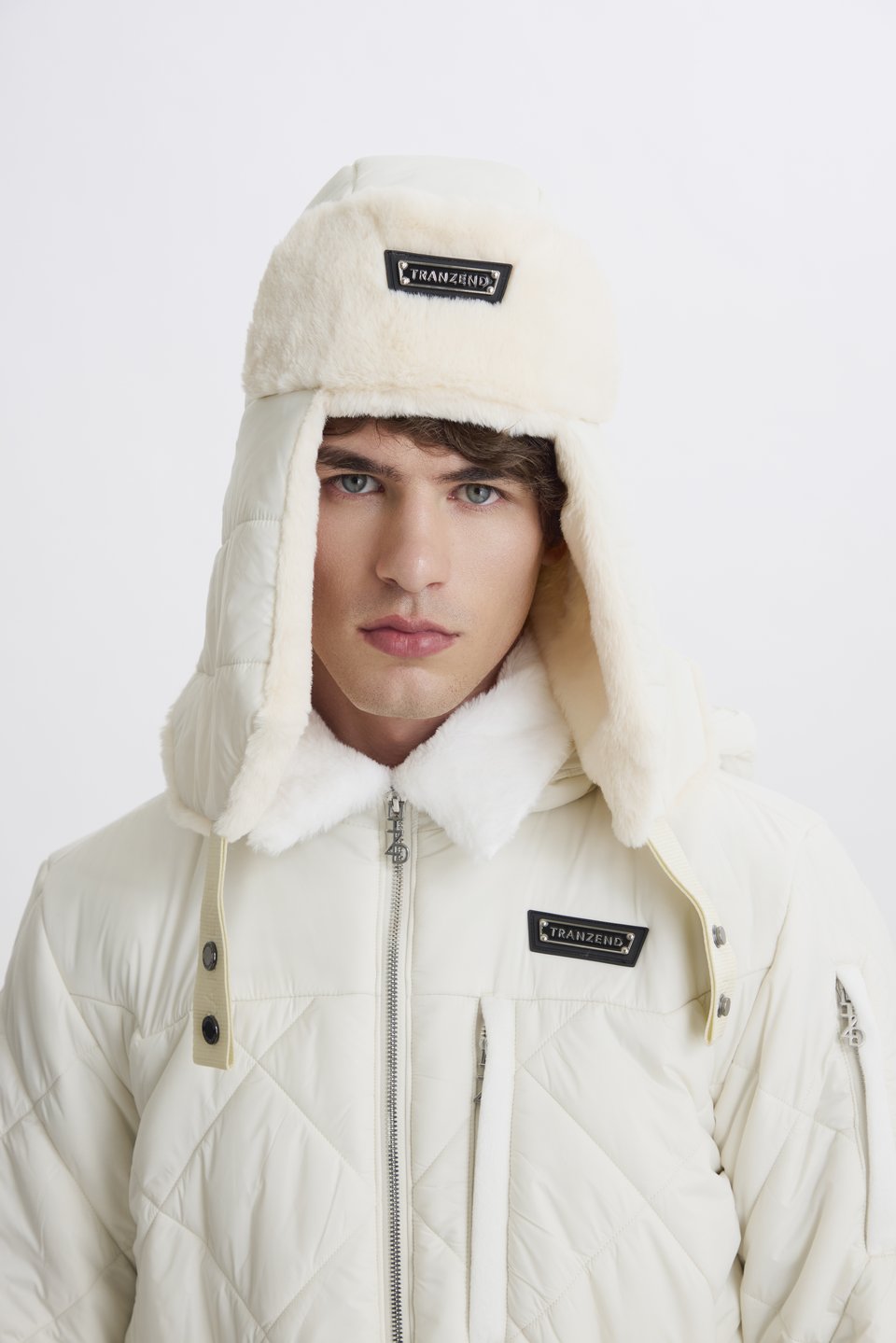 AW26 / 8726083829956 / MEN / 經典白 / cover