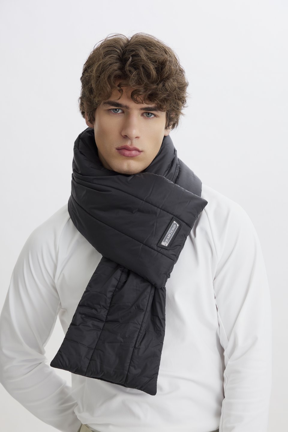 Quilted Scarf 鋪棉圍脖 / MEN / 黑