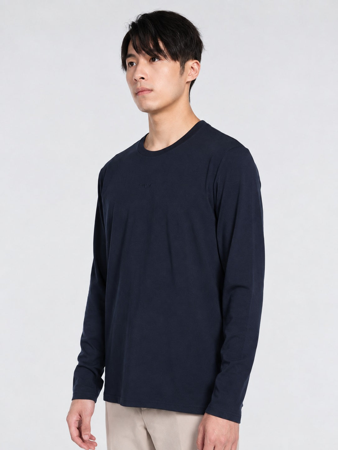 TRANZEND ultra-tee-2-0-圓領-長袖-4 men 永夜藍 cover — URBAN EC studio