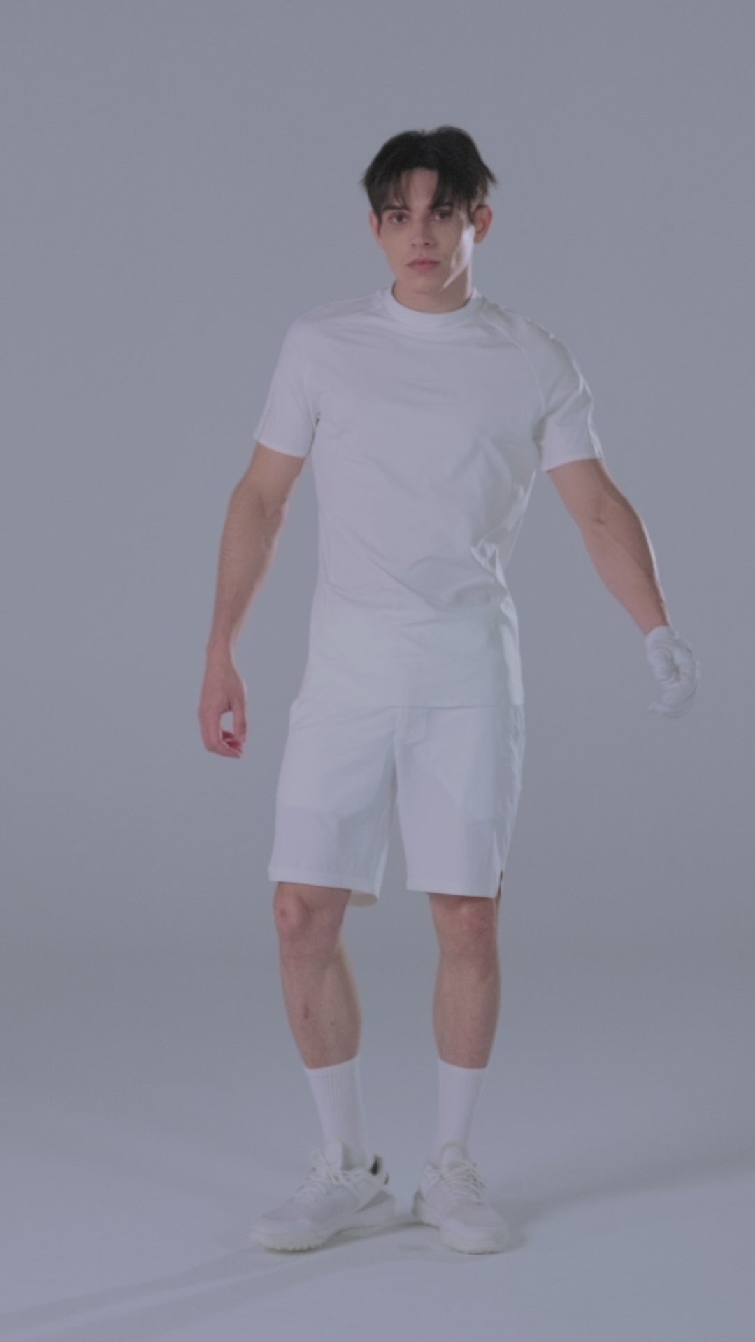 TRANZEND 小高領機能短袖 男 白 影片