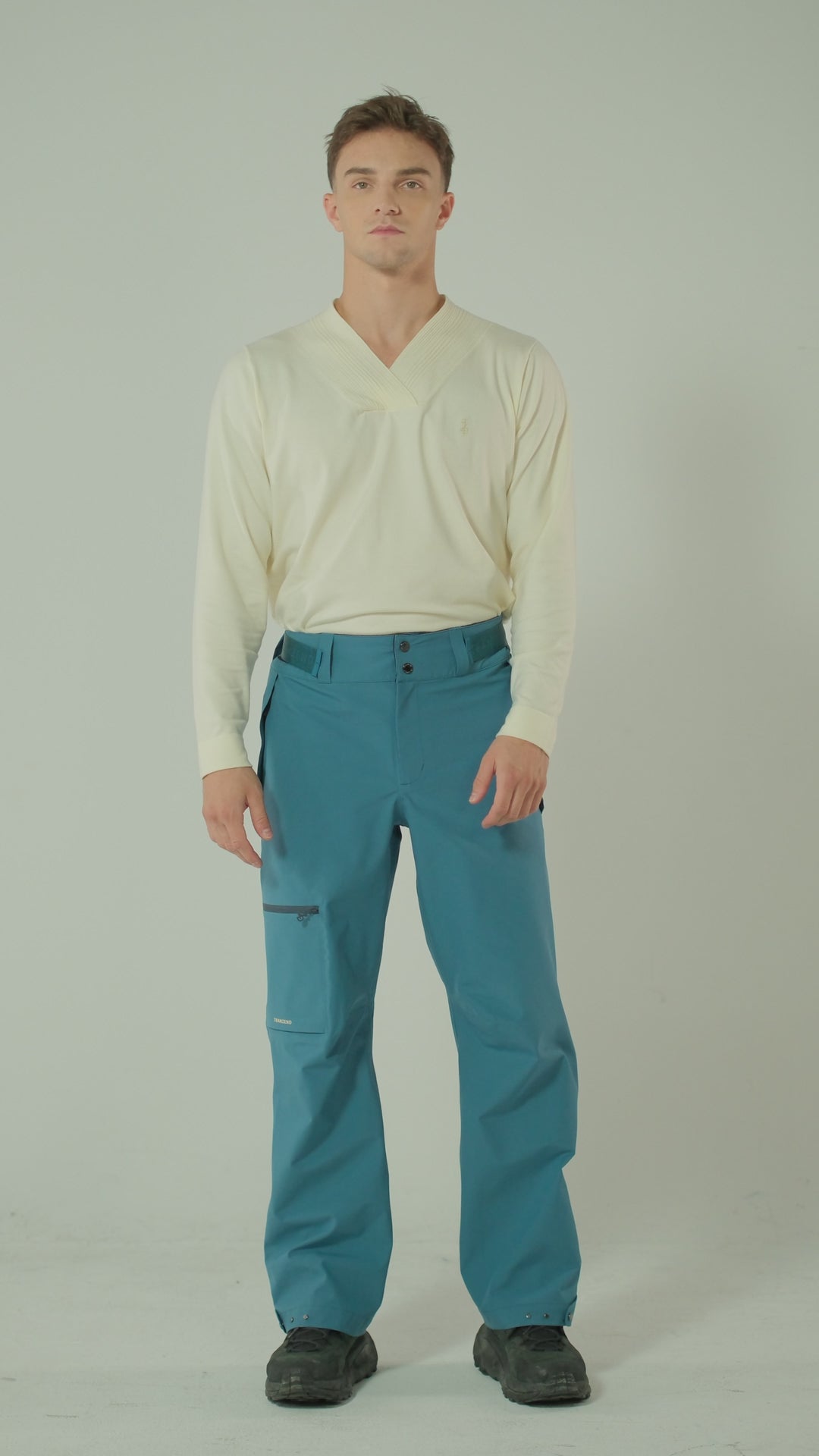 ウルトラスノートラウザー スノーパンツ