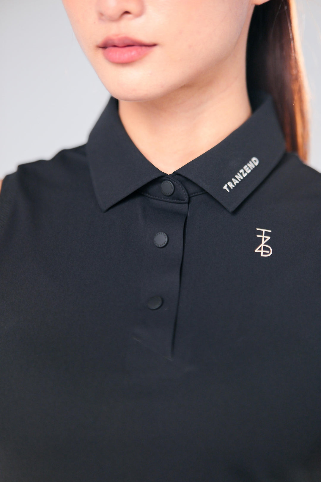 TRANZEND 短版背心Polo衫 女 黑 EC照