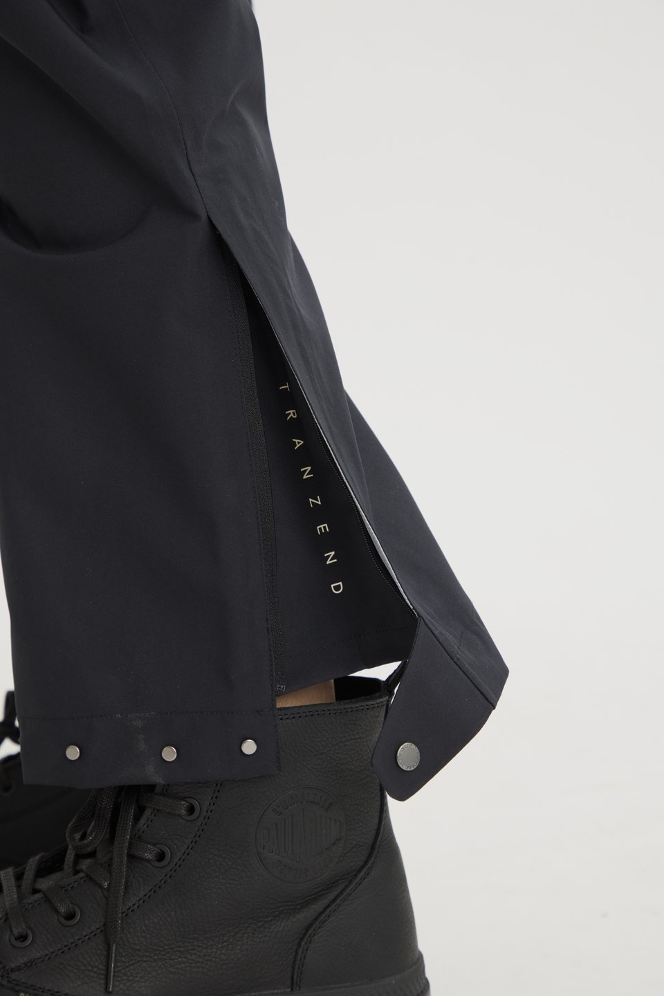 Storm Trousers 女裝實穿／黑・褲腳開合細節